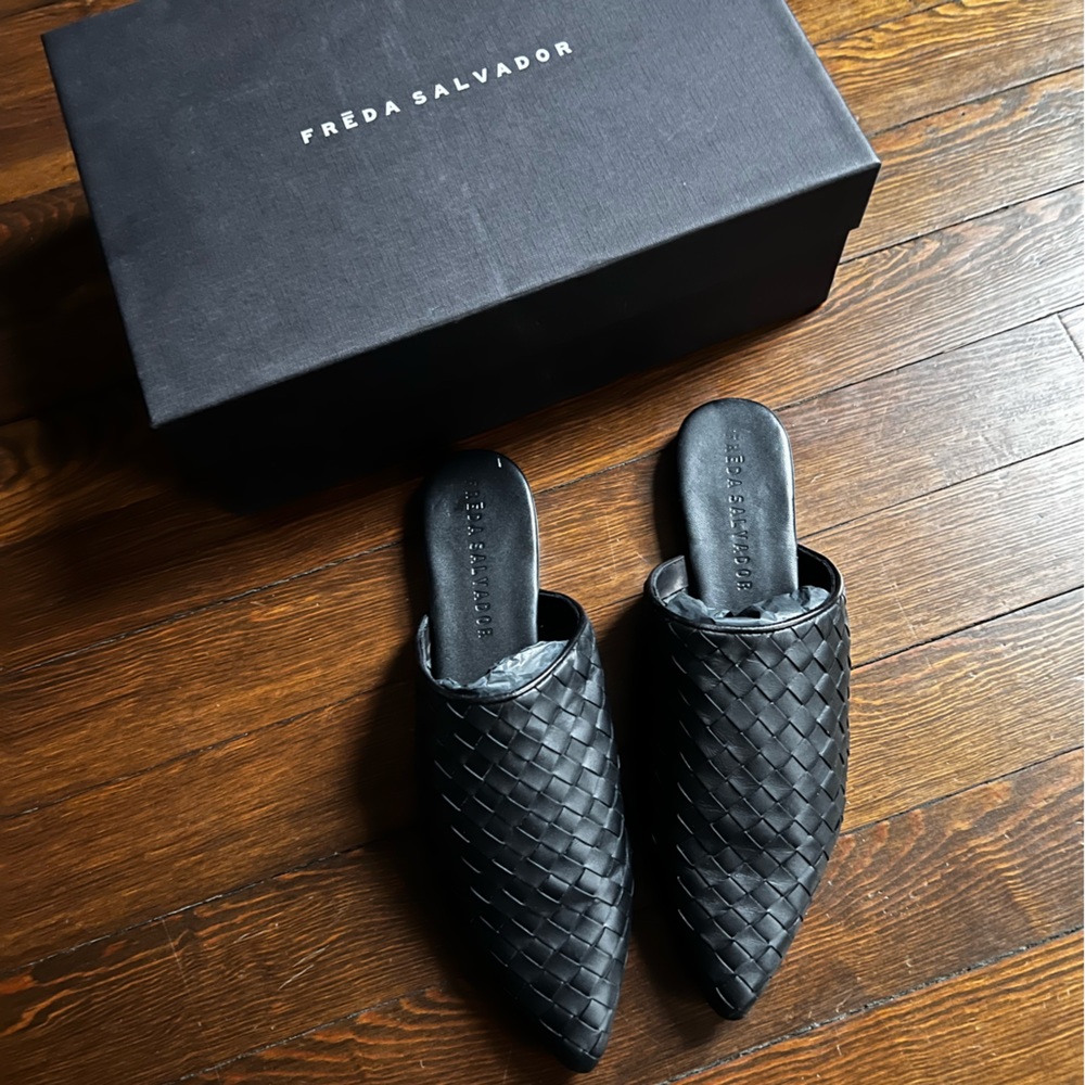 Freda Salvador Holly Woven Black Mules
